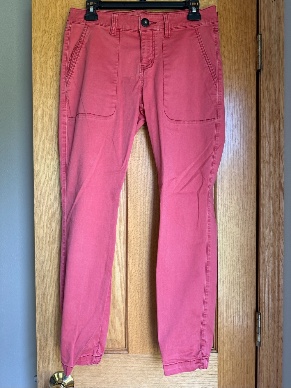 Cabi The Hutton Skinny Jogger Pants Nantucket Red Coral Women’s Size 4 Gorpcore